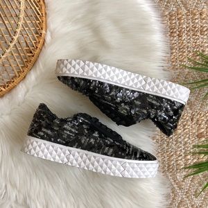 Kendall + Kylie Street Style Leather Sneakers 9